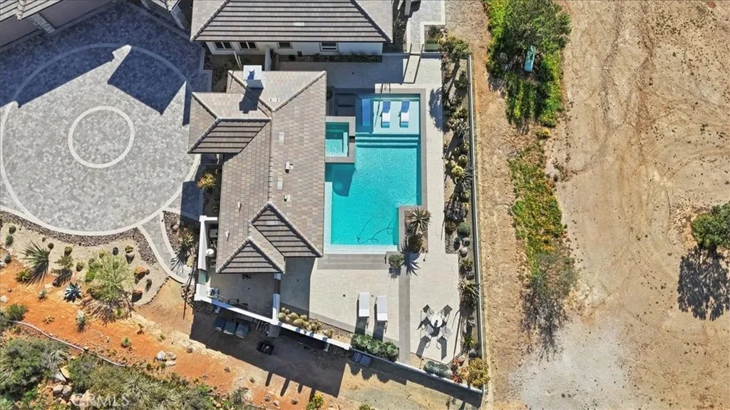 https://cdn.realtyfeed.com/cdn/127/306781108/9c06c721ec6618776a89ff290b06b8e2.webp