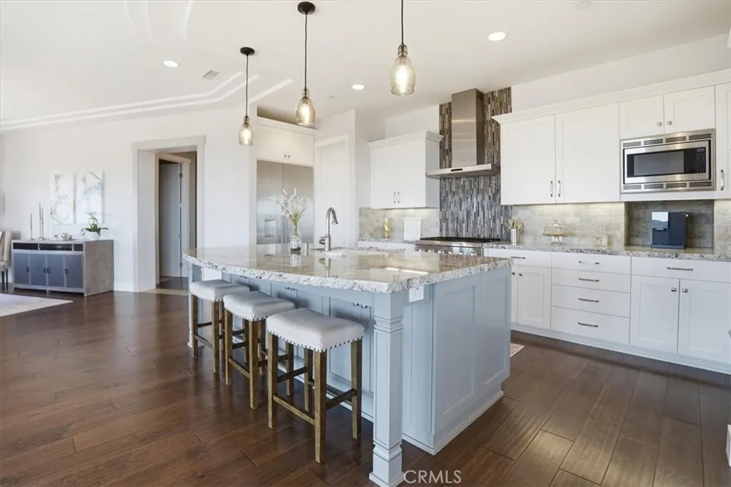 https://cdn.realtyfeed.com/cdn/127/306781108/ab4afcd263970cedac6e062063396819.webp