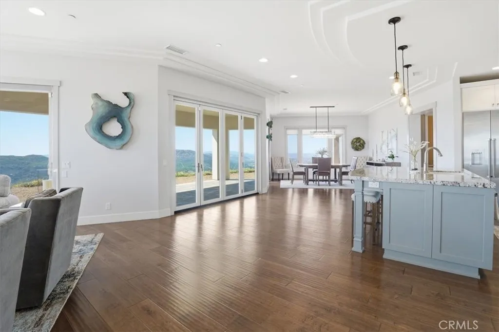 https://cdn.realtyfeed.com/cdn/127/306781108/e01bf6330529775519dd2c8694e53016.webp