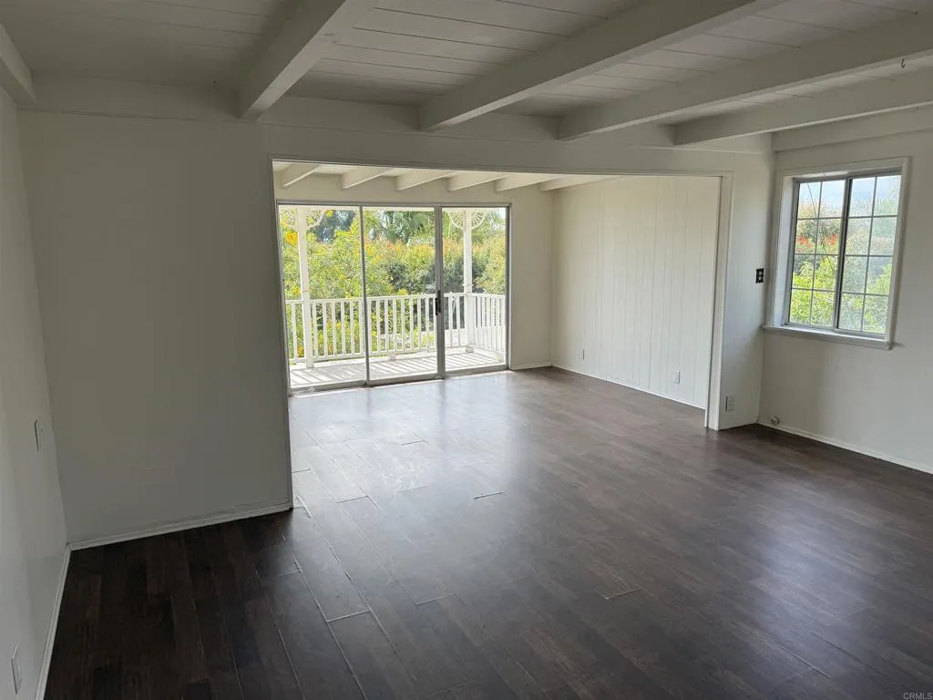 https://cdn.realtyfeed.com/cdn/127/306781150/1a757360af560e93018e119ad363a0a7.webp