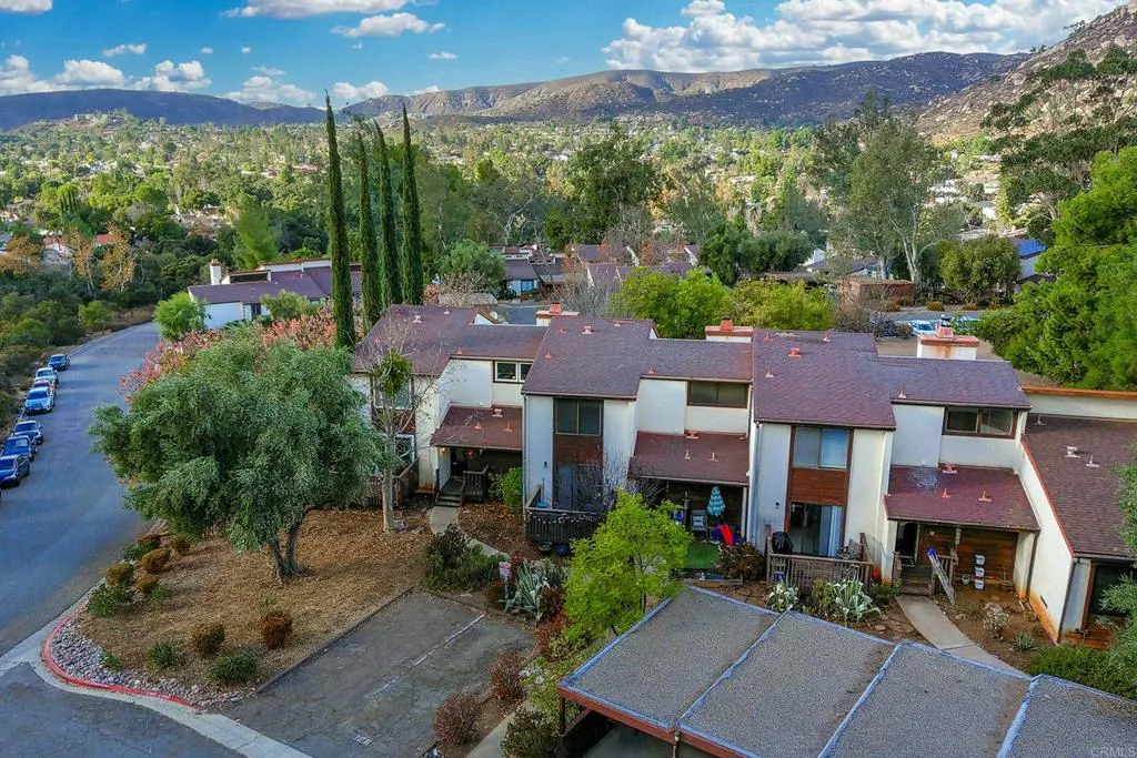 https://cdn.realtyfeed.com/cdn/127/306781169/649b9bab5472a6e90fdd6d4d8134e30a.webp
