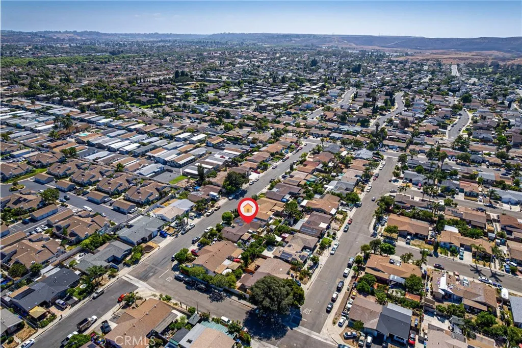 https://cdn.realtyfeed.com/cdn/127/306781186/29d9d39dac5e5524e02af026fa536cc7.webp
