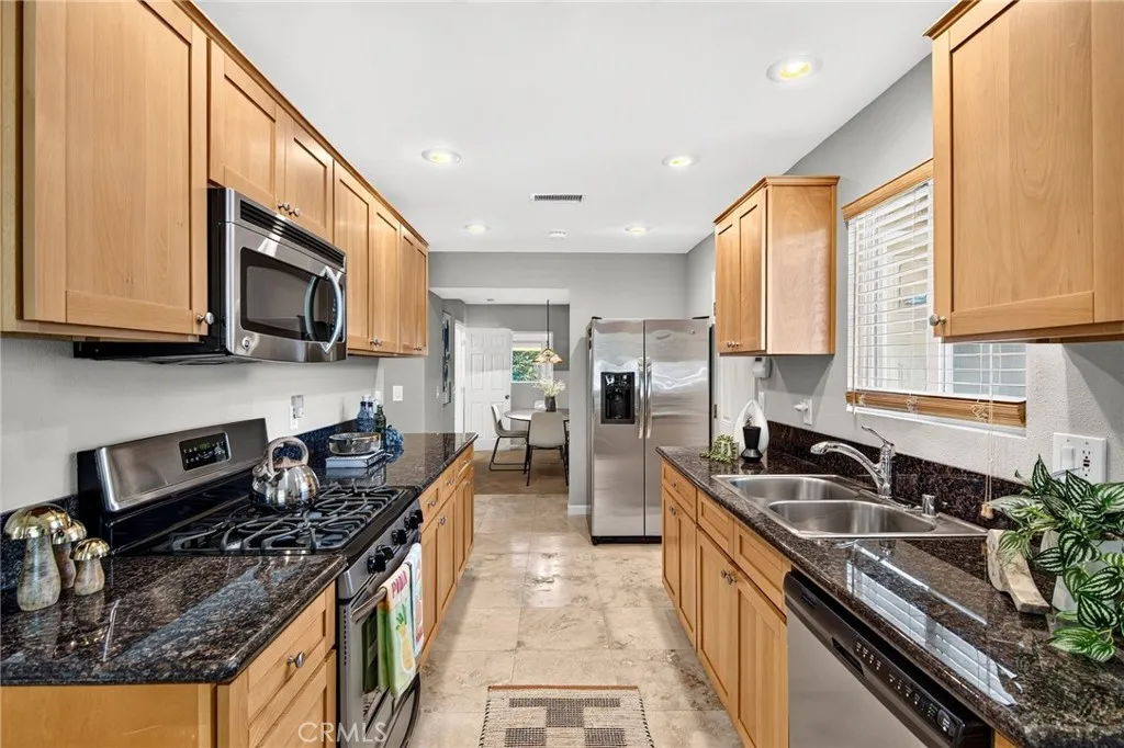 https://cdn.realtyfeed.com/cdn/127/306781186/93296979a5f7ab94b1289c29330548d9.webp