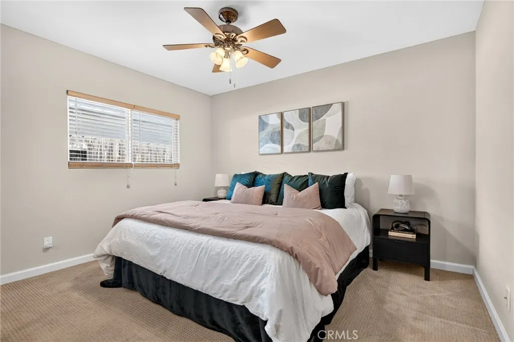 https://cdn.realtyfeed.com/cdn/127/306781186/afc03f9ebc7cc5ef816694df15bb9f52.webp