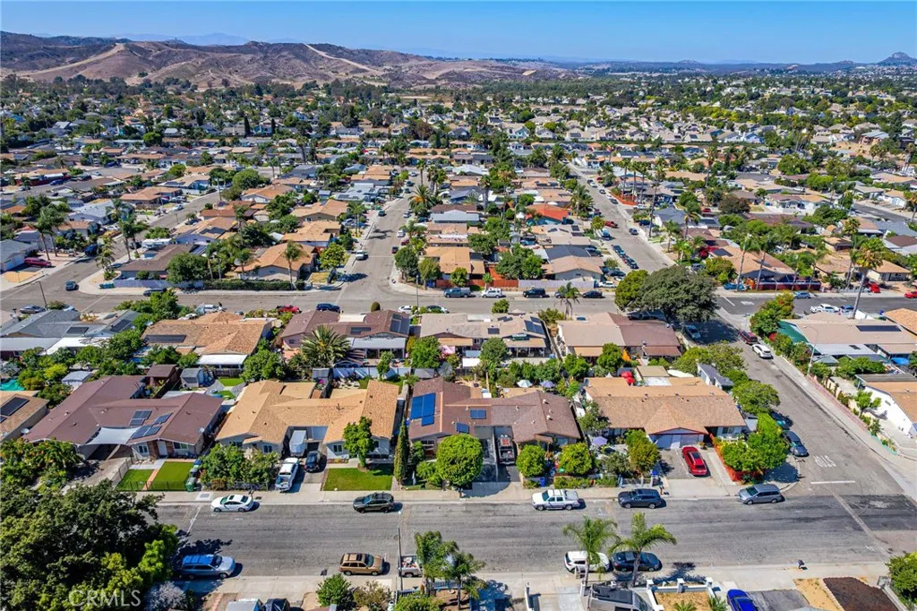 https://cdn.realtyfeed.com/cdn/127/306781186/bb02a220666858e5bad56f69e6907f04.webp