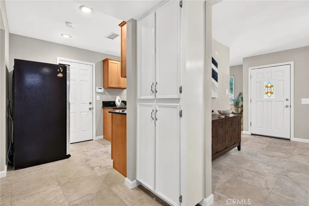 https://cdn.realtyfeed.com/cdn/127/306781186/d933c43a8fe51ef58bf5b249dc7bf982.webp