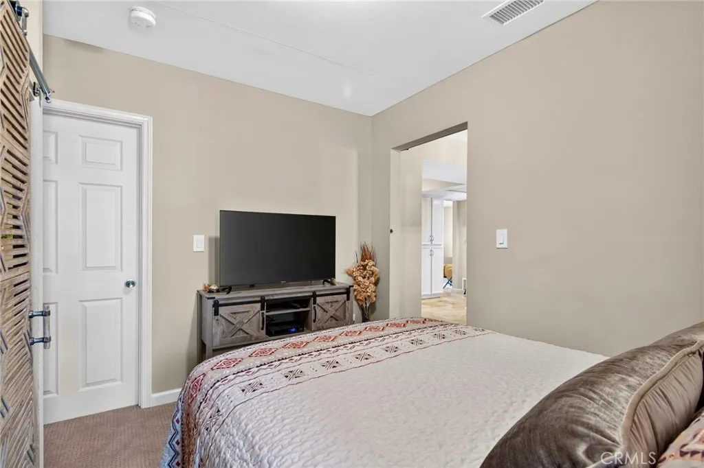 https://cdn.realtyfeed.com/cdn/127/306781186/debfc026db7e687dcac03303cc99aa87.webp