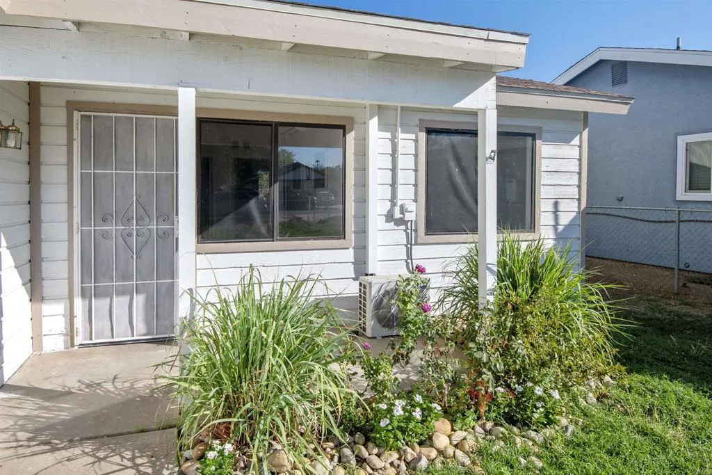 https://cdn.realtyfeed.com/cdn/127/306781265/98475aa21828518c9ec64cb7874d4e07.webp