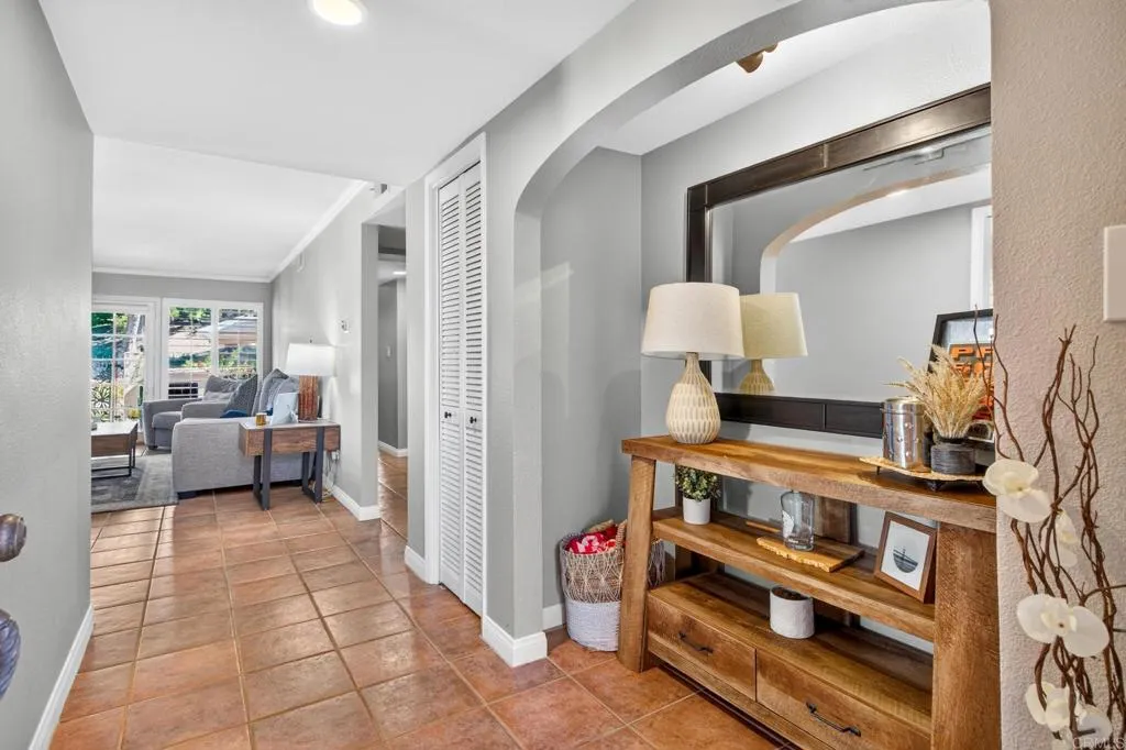 12023 Caminito Campana, Rancho Bernardo (San Diego), CA 92128 - Photo 4 of 38, Rancho Bernardo (san Diego), CA