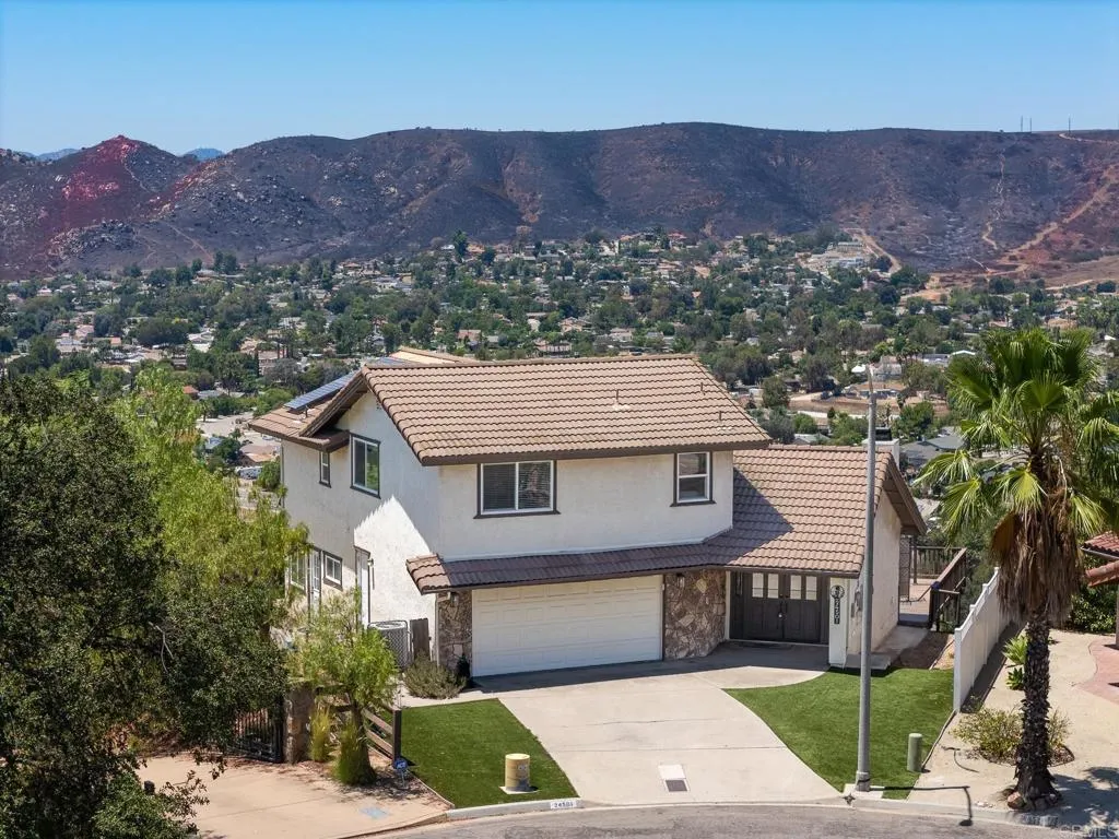 24501 Tesoro Way