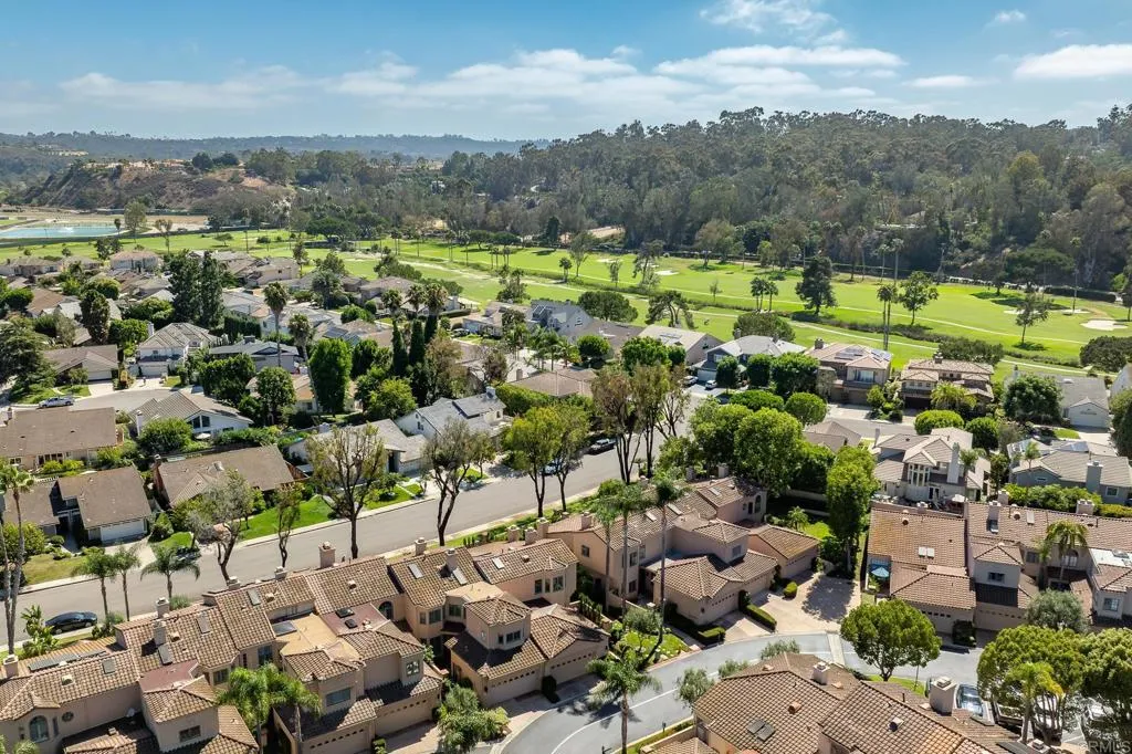 https://cdn.realtyfeed.com/cdn/127/306781357/00aca240d0d168a112c195d139e712f1.webp