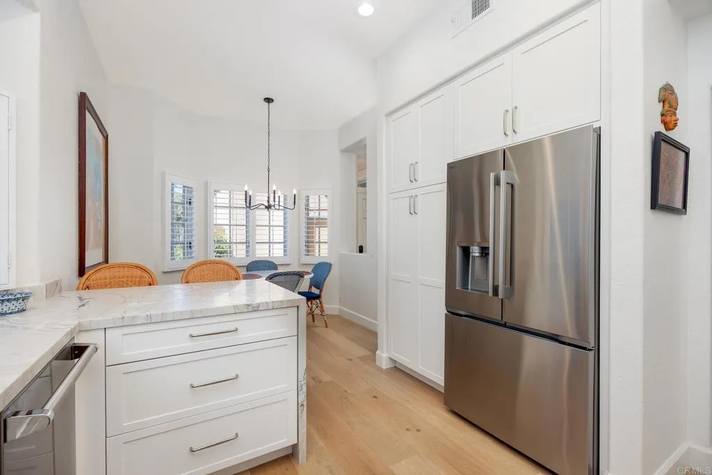 https://cdn.realtyfeed.com/cdn/127/306781357/dea0228e5fbd76c6f57b511731927ab8.webp