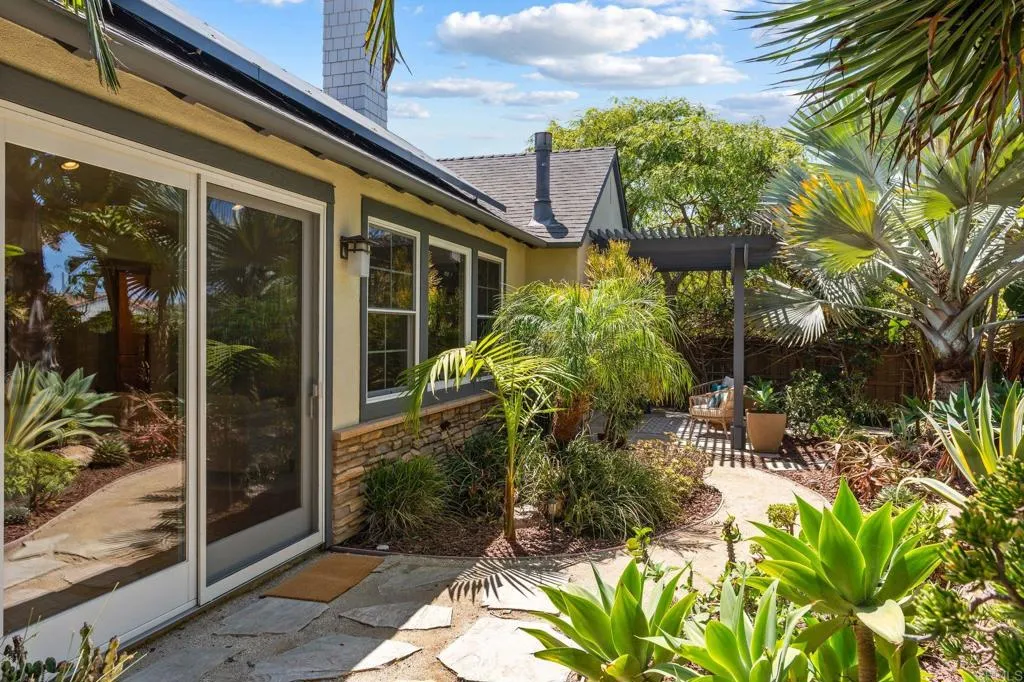 https://cdn.realtyfeed.com/cdn/127/306781481/2a49dbf789198158f0bce7a19d0a977a.webp