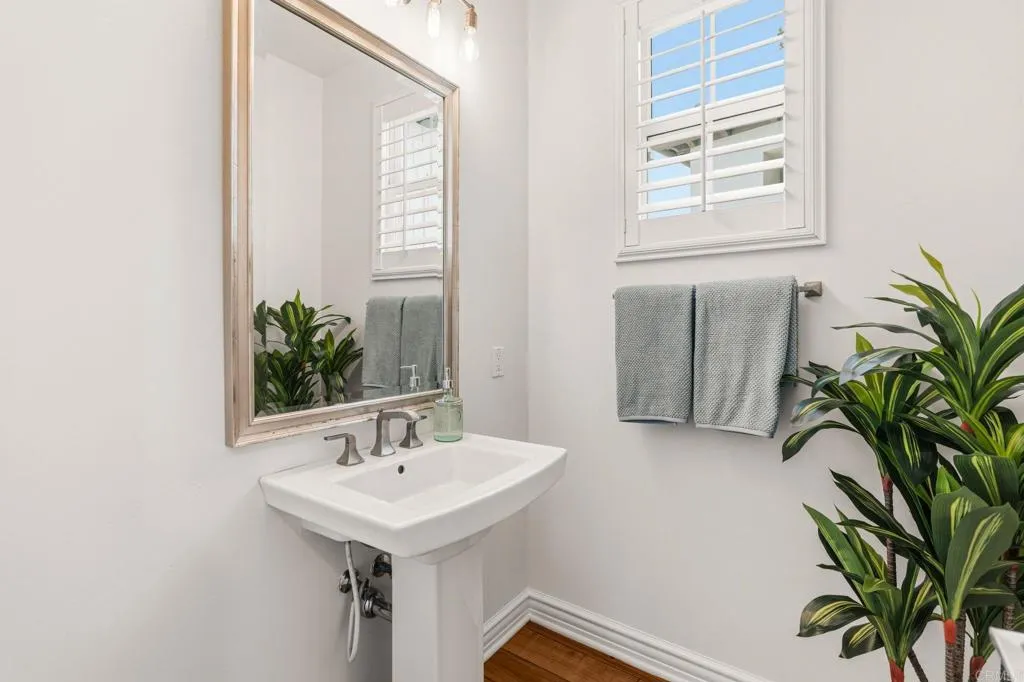 https://cdn.realtyfeed.com/cdn/127/306781481/98b6e75d6ea141c1cc9870d9eb2c79cc.webp