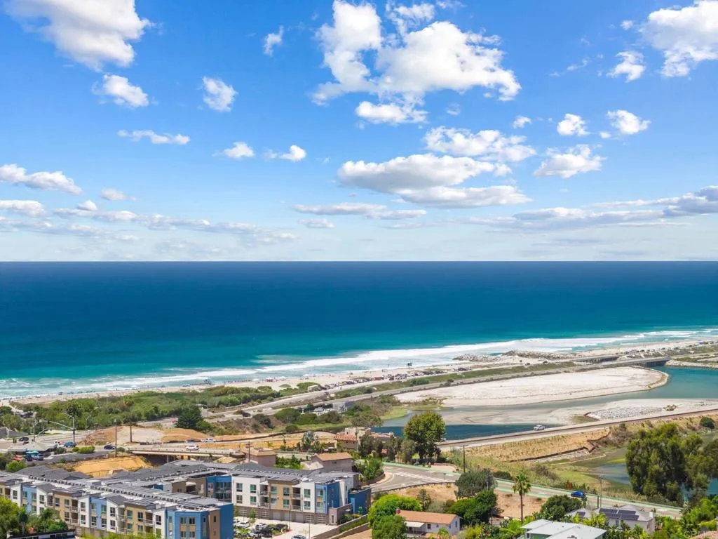 https://cdn.realtyfeed.com/cdn/127/306781481/b7664ffc6b7dc67fe399dd132d0b866b.webp