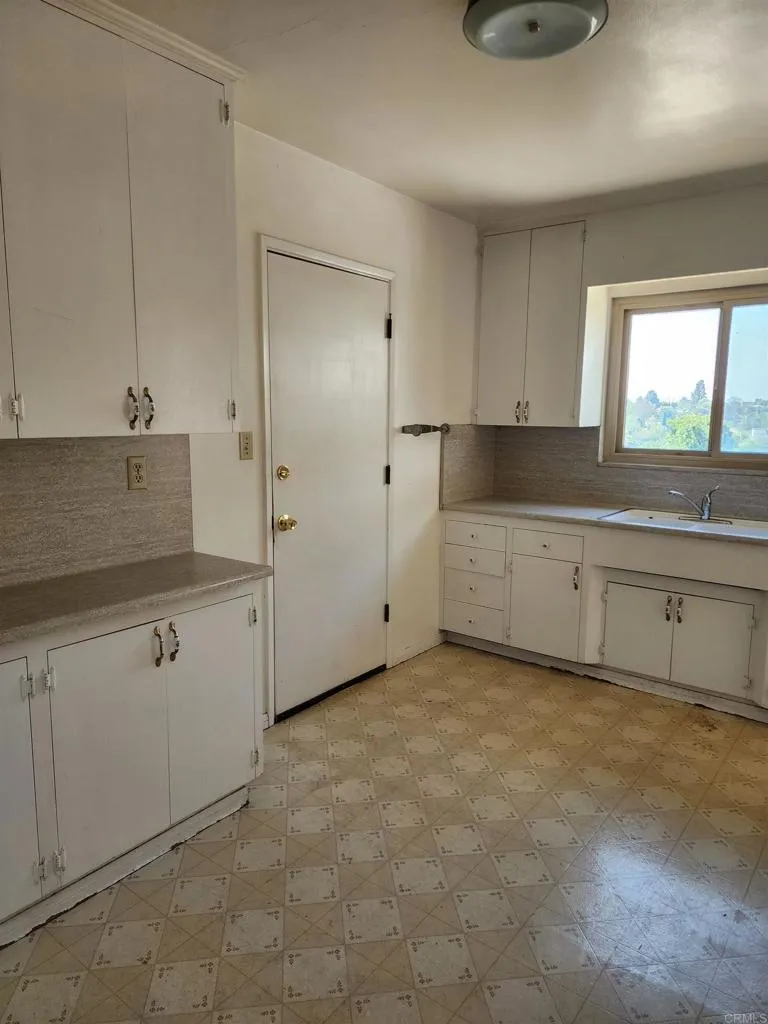 https://cdn.realtyfeed.com/cdn/127/306781485/3c743a0e0d87aa6d7c319de2b8dacf01.webp