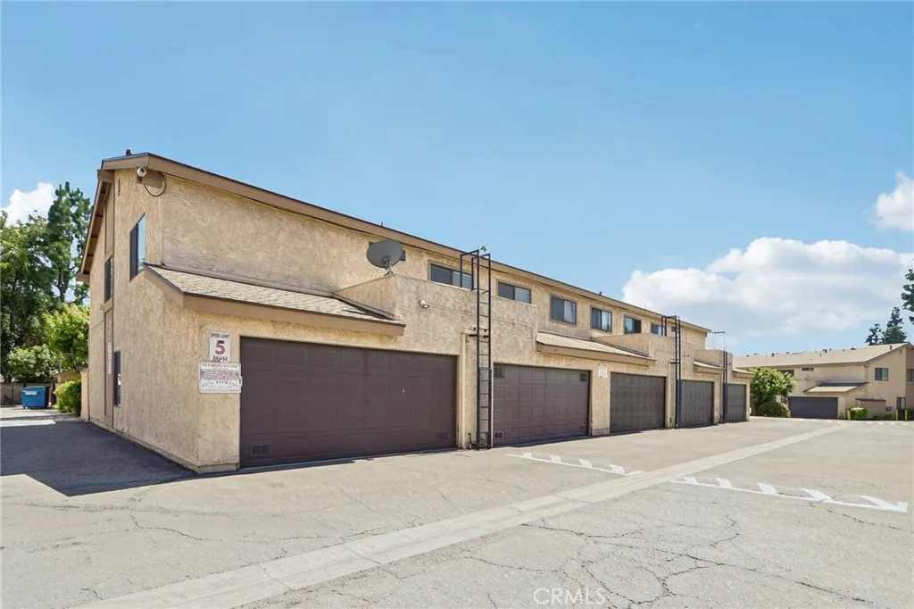 Panorama City, CA 91402