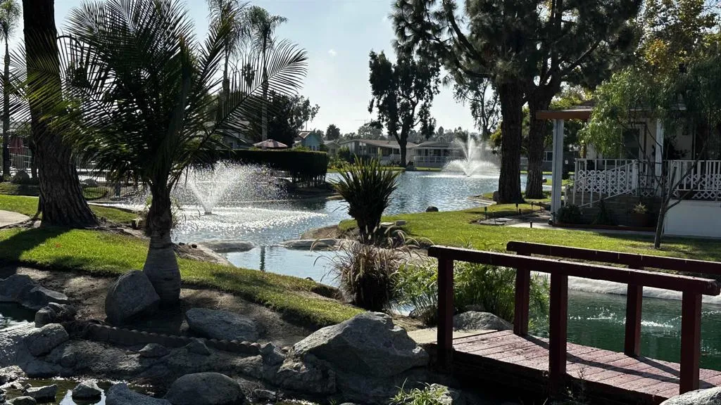 https://cdn.realtyfeed.com/cdn/127/306781528/cc32657adb2d7af3e26d90ca2ec27c40.webp