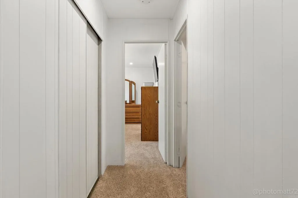 https://cdn.realtyfeed.com/cdn/127/306781529/1e2d0d2714618d93c9cb25e47387e23a.webp