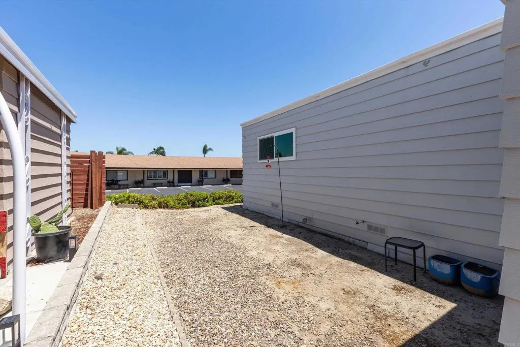 https://cdn.realtyfeed.com/cdn/127/306781529/2fb9c8b0e212503845dde8191ed97310.webp