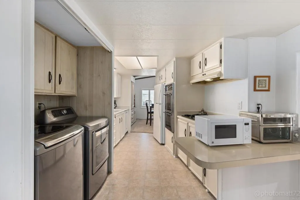 https://cdn.realtyfeed.com/cdn/127/306781529/569b613f543647bb63d3e06f22f143f4.webp