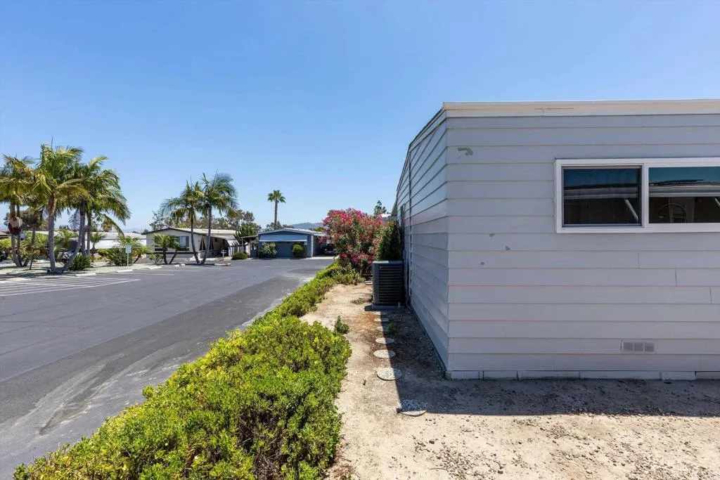 https://cdn.realtyfeed.com/cdn/127/306781529/8c91a585c29bb2d491e9ce6ff5e17ef3.webp