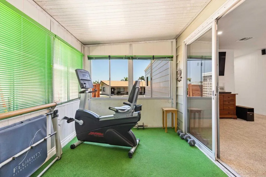 https://cdn.realtyfeed.com/cdn/127/306781529/f1c6172bbee75e387c140002da2c8b99.webp