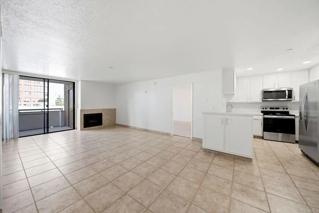 850 State Street Unit 414, San Diego, CA 92101 - Photo 4 of 27, San Diego, CA