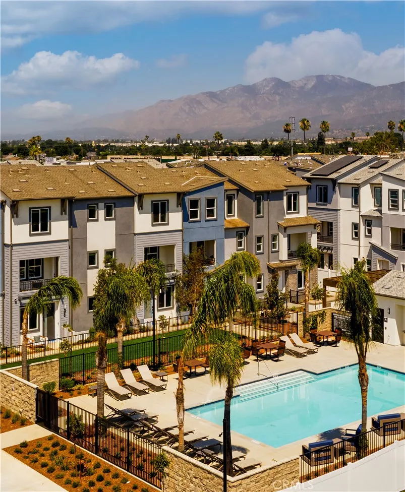 Covina, CA 91722