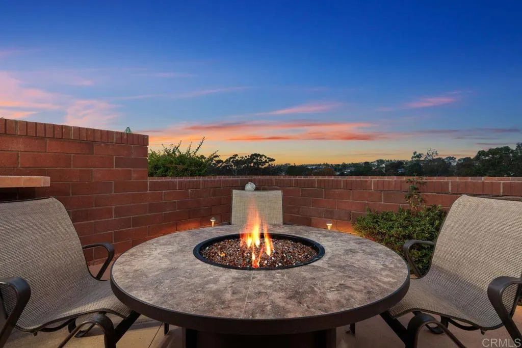 https://cdn.realtyfeed.com/cdn/127/306781653/547ff73d2be0dc3781a2a51131214c2f.webp