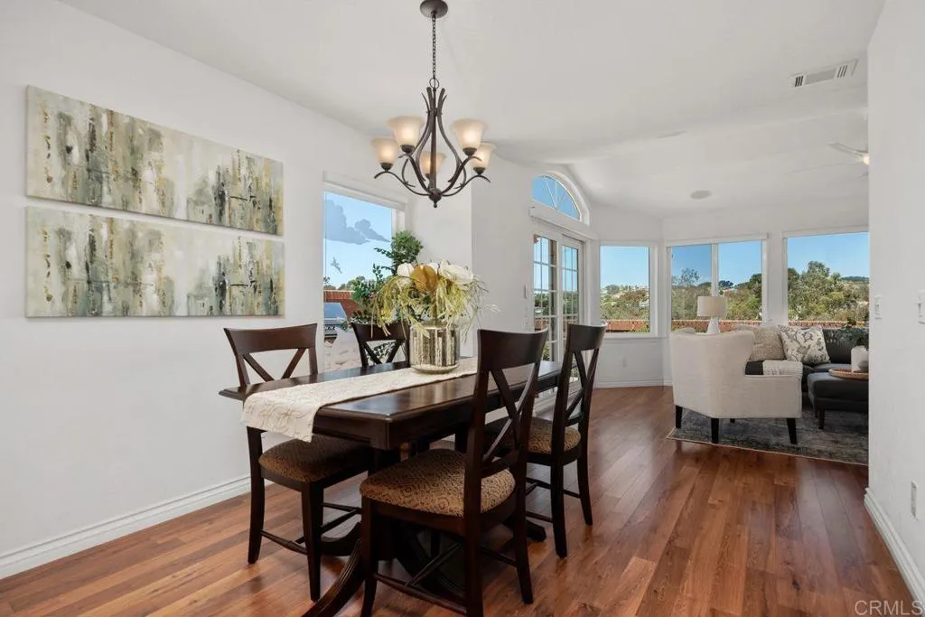https://cdn.realtyfeed.com/cdn/127/306781653/6aac3e670b034780d01bdb341004372a.webp