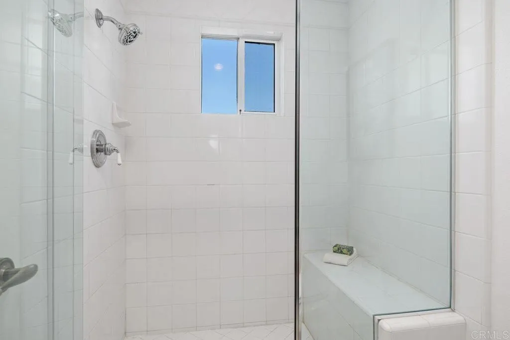 https://cdn.realtyfeed.com/cdn/127/306781653/adcb2b39ce09a59b18ef7ee5be1d2b97.webp