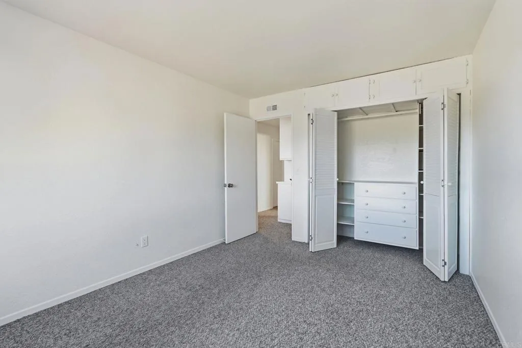 https://cdn.realtyfeed.com/cdn/127/306781658/30521d7326b4e68c1d35ae221b7470ae.webp