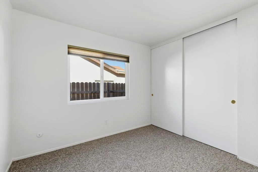 https://cdn.realtyfeed.com/cdn/127/306781658/53e2725722a5bf7a486eeedf6cef229f.webp