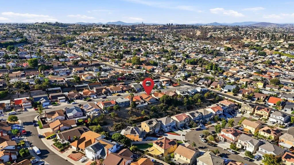 https://cdn.realtyfeed.com/cdn/127/306781658/c295c5307830f0570f18b56df843bbe5.webp