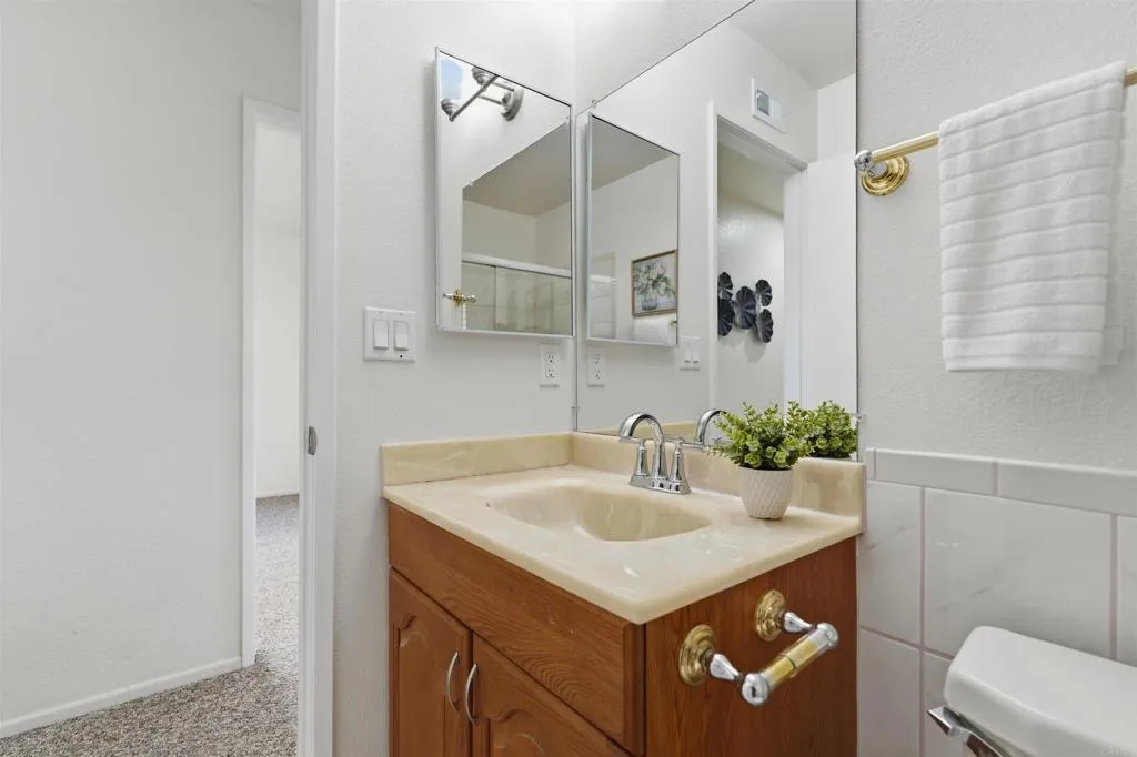 https://cdn.realtyfeed.com/cdn/127/306781658/c2cc12d8d11d0bad12e2d550da6912b1.webp