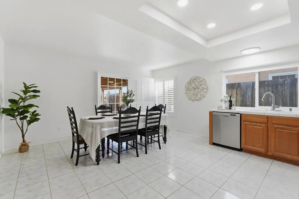 https://cdn.realtyfeed.com/cdn/127/306781658/ea0442674bdd3174cd27205c896ed42d.webp