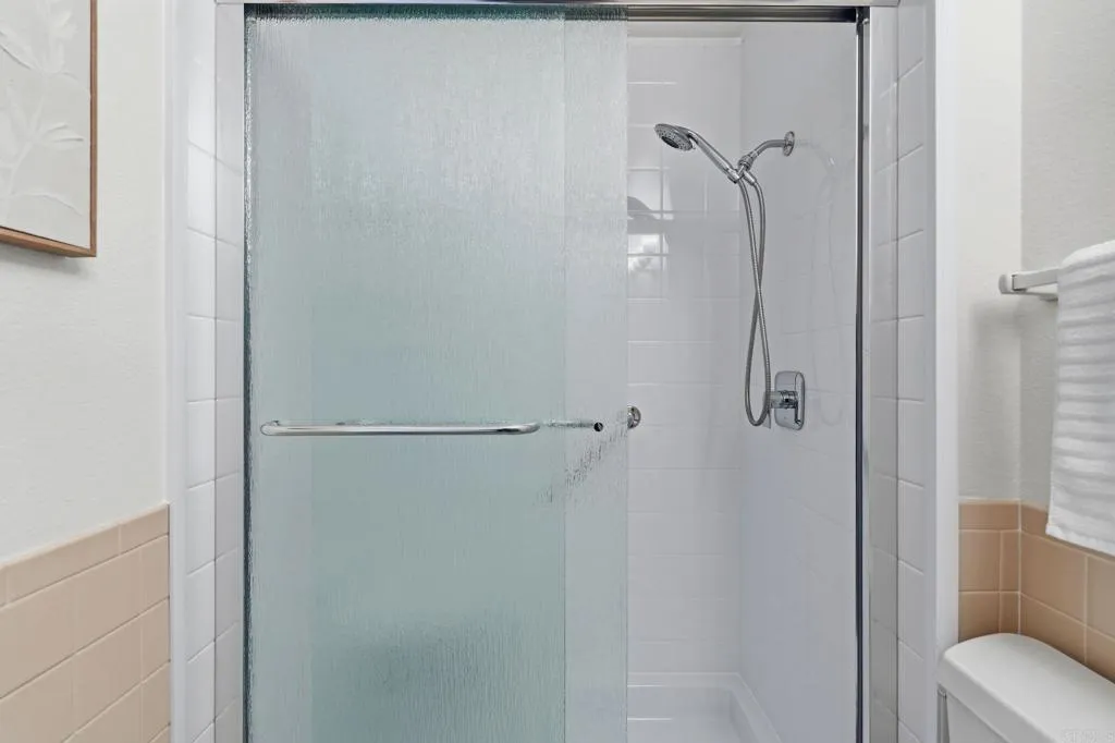 https://cdn.realtyfeed.com/cdn/127/306781658/f6499c6fdb20916201e20e892b954d44.webp