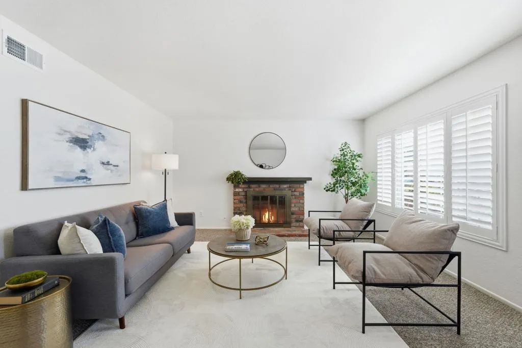 https://cdn.realtyfeed.com/cdn/127/306781658/fd85409b47abced43f3100ab4c9cacd8.webp