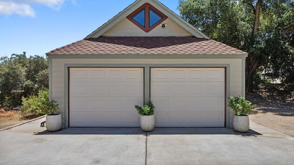 https://cdn.realtyfeed.com/cdn/127/306781708/2a96ffc59f9f4b9d8b655bc24ed03faa.webp
