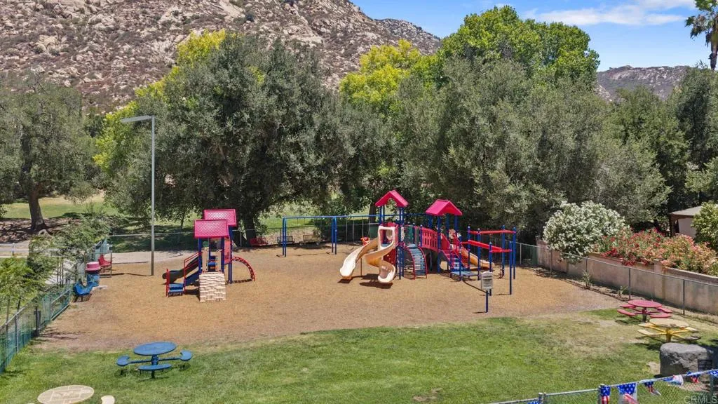 https://cdn.realtyfeed.com/cdn/127/306781708/6536f08842158dc65457afb655cf54b2.webp