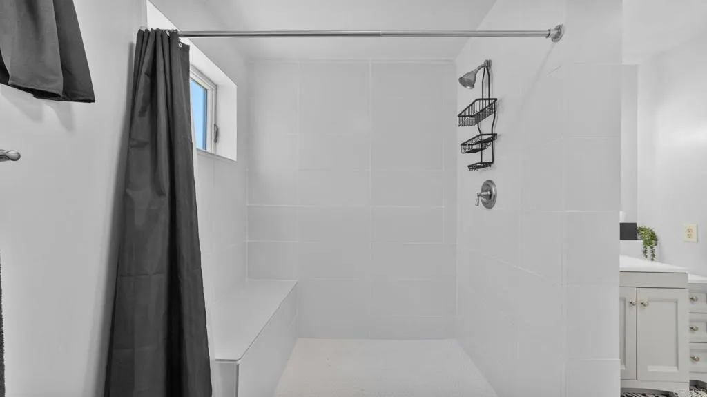 https://cdn.realtyfeed.com/cdn/127/306781708/65dc0f5a892f07569f56eaff0eef4843.webp