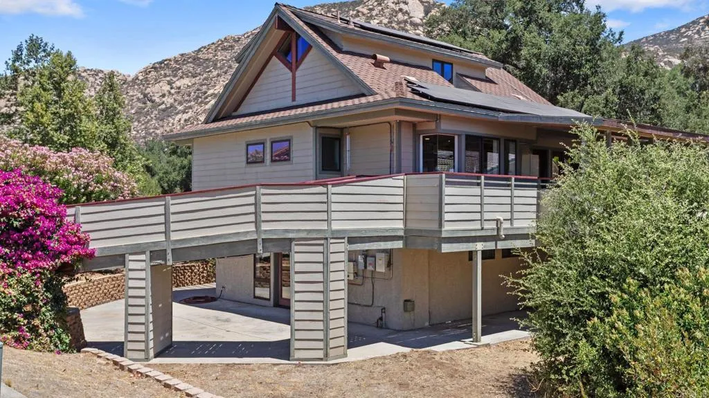 https://cdn.realtyfeed.com/cdn/127/306781708/979a1a6c1f320e0df48c17e45a27239c.webp
