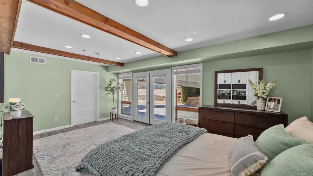 https://cdn.realtyfeed.com/cdn/127/306781708/c4f4a17926320cb05e7c5d1282832870.webp