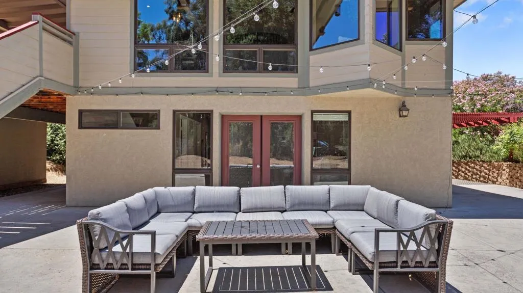 https://cdn.realtyfeed.com/cdn/127/306781708/f4afe723027a29122b503bd4602c30ee.webp