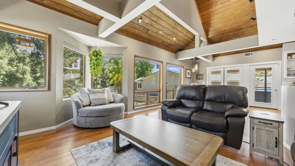 https://cdn.realtyfeed.com/cdn/127/306781708/f5267e7b16b7f988b7d05adc3e2f477a.webp