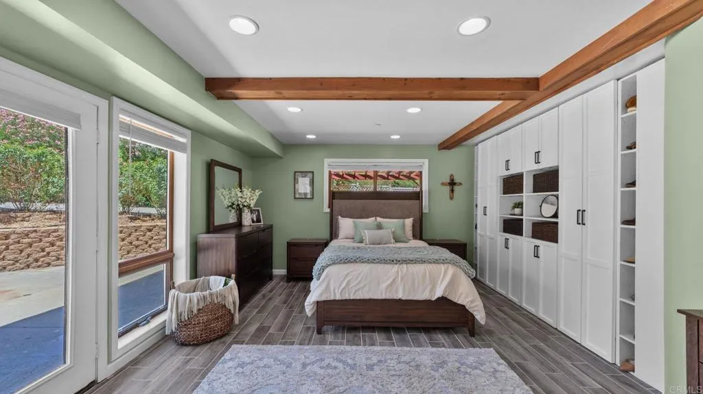 https://cdn.realtyfeed.com/cdn/127/306781708/fbb82988bbcf18e6ec96f360d8748173.webp