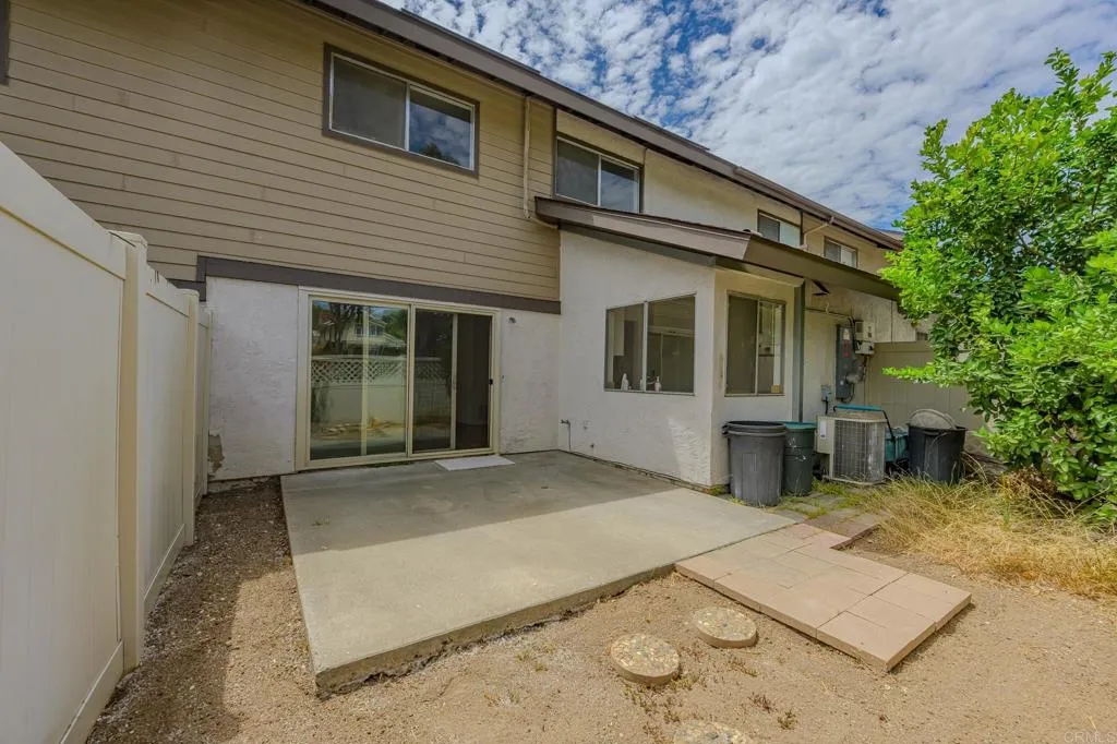 https://cdn.realtyfeed.com/cdn/127/306781718/8bc36dad33800dcde899c519f170ff88.webp