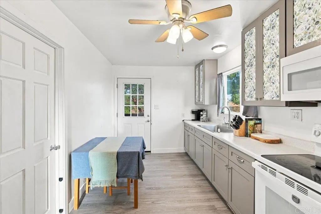 https://cdn.realtyfeed.com/cdn/127/306781719/14cae7e1cea8ce8989195a0aaec8ab49.webp
