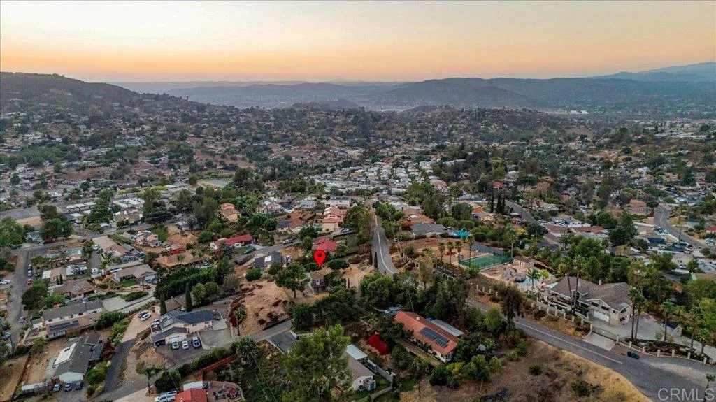 https://cdn.realtyfeed.com/cdn/127/306781719/75656527c0abebac29ed0e28af74d1f9.webp
